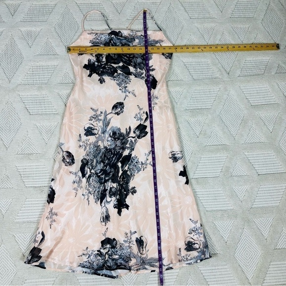 Lulus x ASTR the Label Dress Medium Lynette Blush Floral Print Midi Slip NWT - Picture 12 of 17